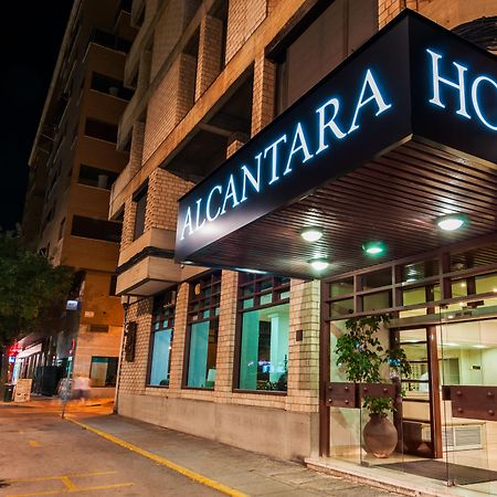Hotel Alcantara Caces Eksteriør billede