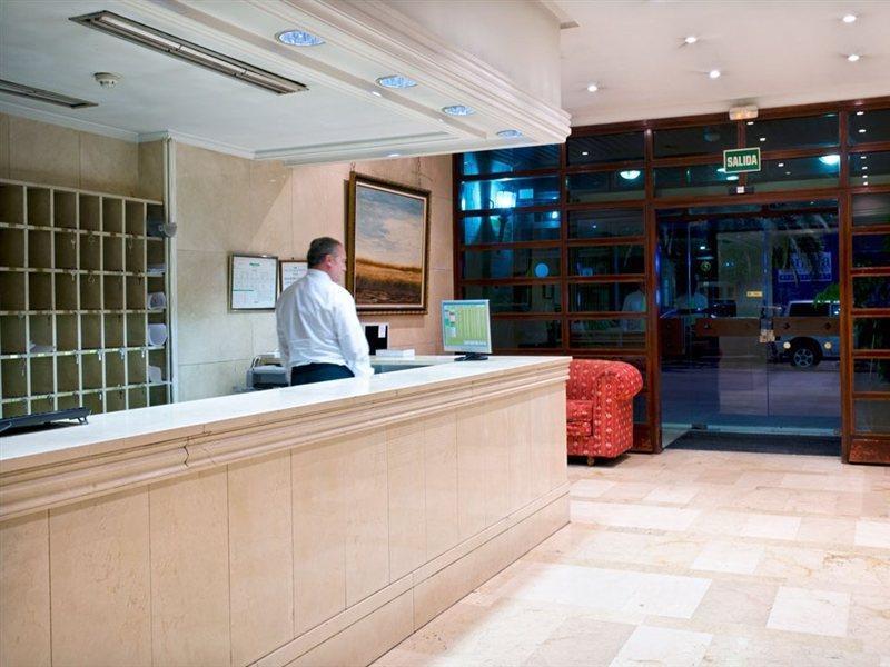 Hotel Alcantara Caces Eksteriør billede