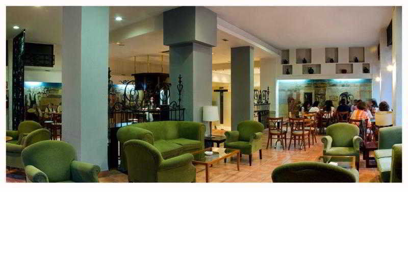 Hotel Alcantara Caces Eksteriør billede